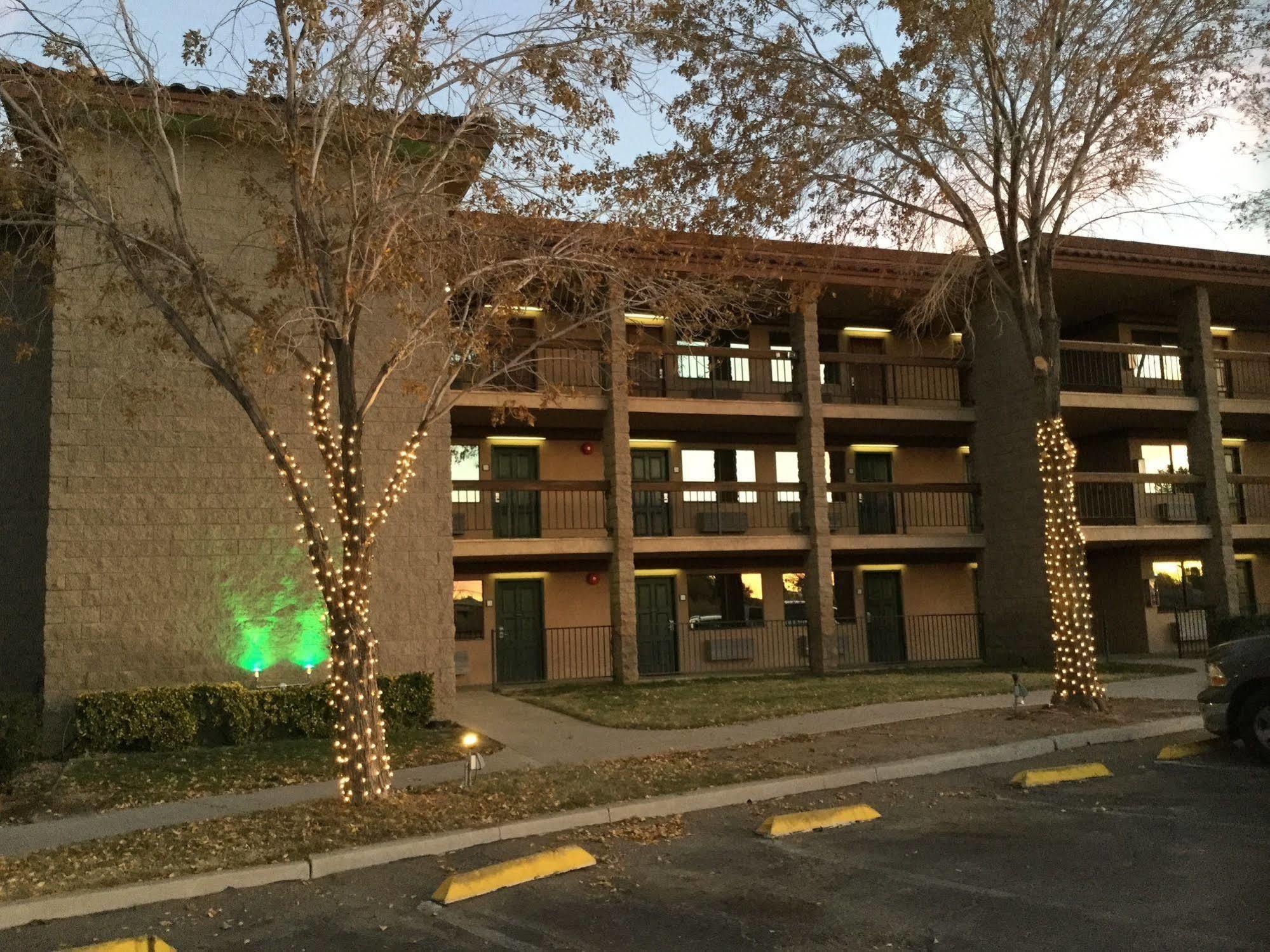 Tree And Extended Motel